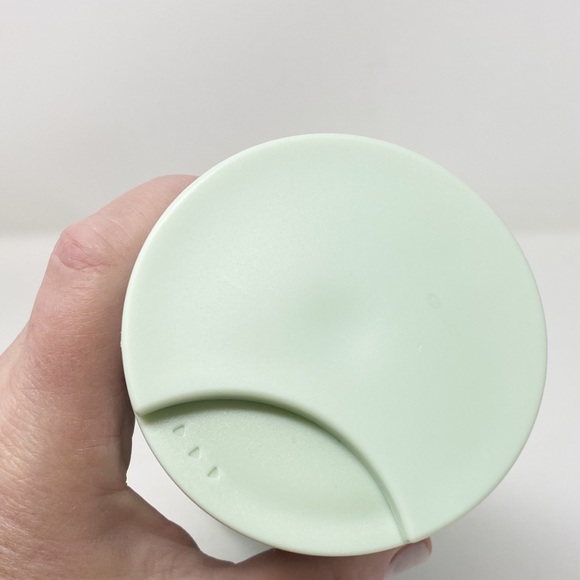 STARBUCKS LIMITED EDITION Mint Etched Ribbon Swirl Tumbler - Picture 4 of 7